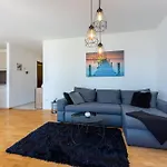 Deni Apartamento